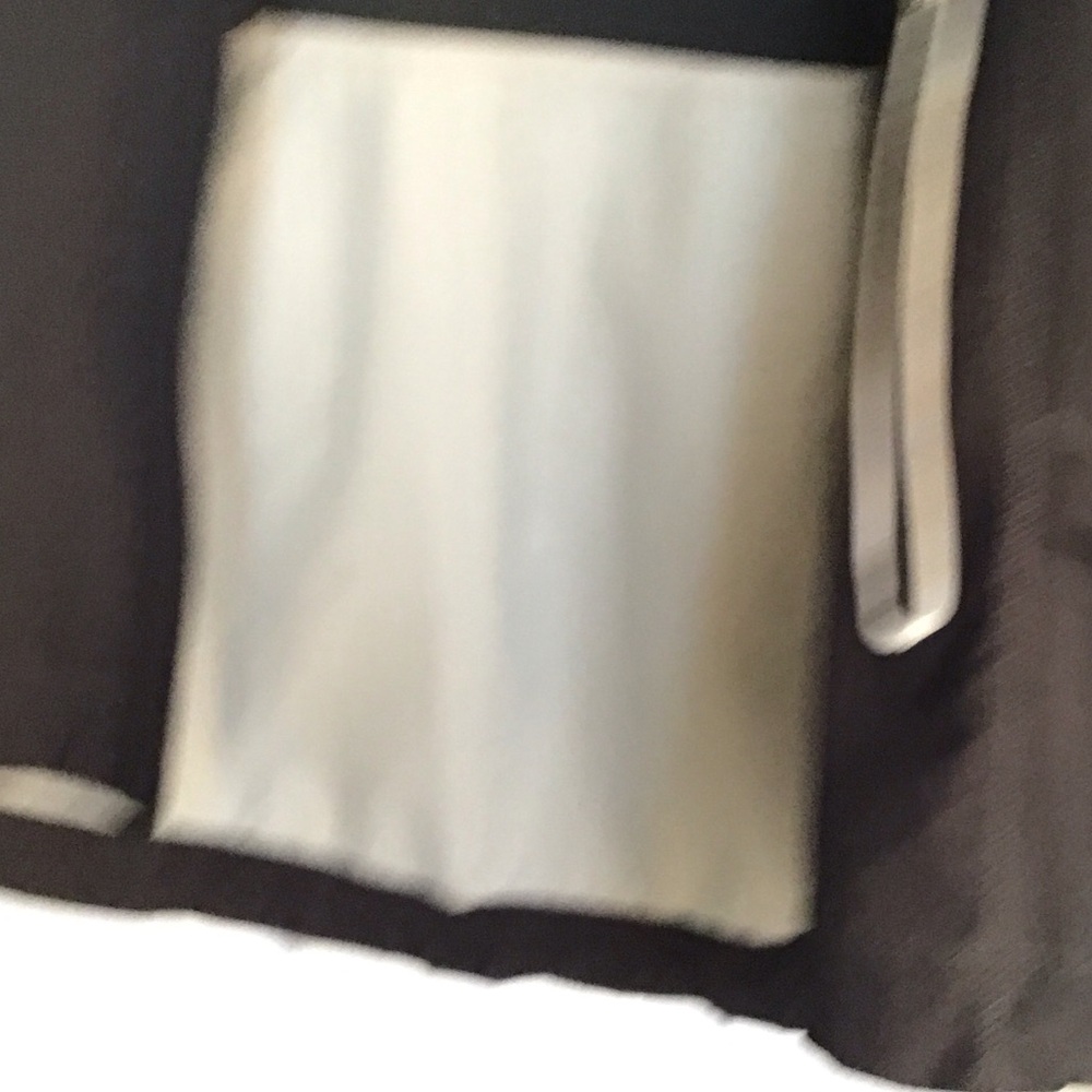 lululemon athletica Black Raincoat with Gray Accents - Picture 5 of 10